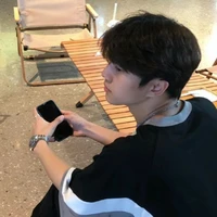 น้ำอุ่น(เพื่อนนายเอก)