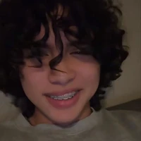 Anthony Vassiliev (16 anos)