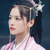 อวิ๋นหลันซี(แม่น.อ+ฮูหยินแม่ทัพ)