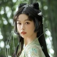 ถีหลัน(สาวใช้คนใหม่ในจวน)
