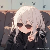 ★Autora★