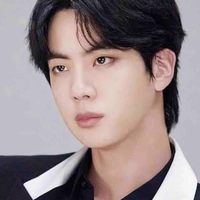 Jin teahyung and Jimins eomma