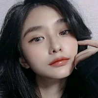 Min yuna (step  sis 1)