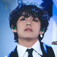 Kim Taehyung ⟬D.P⟭