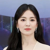 kim Hye-kyo/ Jungwoo step mother