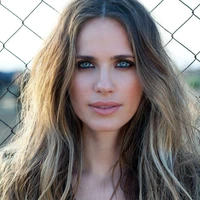 Claris Chertini