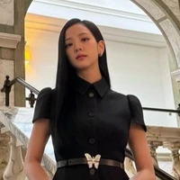 จีน่า👑