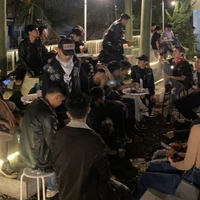 //semua anggota Jarxioval (JAXIO)