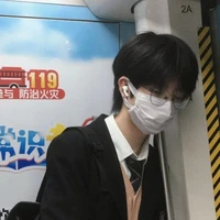 อาชิ(นายเอก)