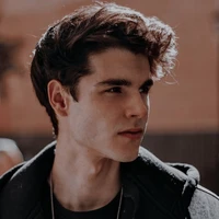 lukas kendell/Agent 04