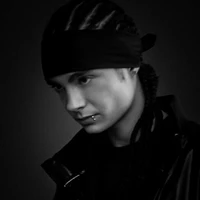 tom kaulitz(alfa dominante 22 años