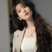 IU