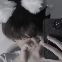 จอห์น (นายเอง+เป็นแมว+ร่างมนุษย์)