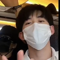 มินโฮ ม.5/1 //พระเอก
