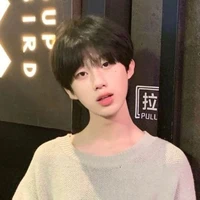 พีช(นอ.)