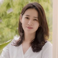 Evelyn Shamanta ( bunda Evan )
