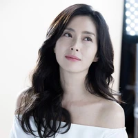 คุณหญิงพลอย