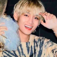 Taehyung/V(DO)