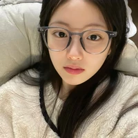 아경[อากยอง](น.อ)