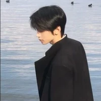 เชียร์(เพื่อนพระเอก)