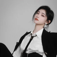 ลิสา(มือปืนอันดับ​1)