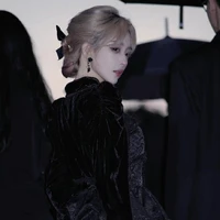 ไนท์​(มือช้าย)​