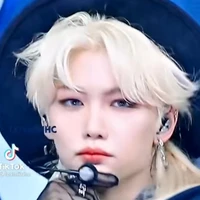 LEE FELIX