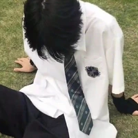 นิว(มือซ้ายน.อ)
