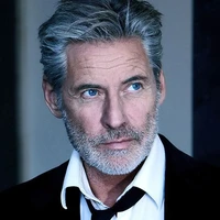 Robert Lewis