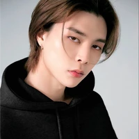 Lee Jhony