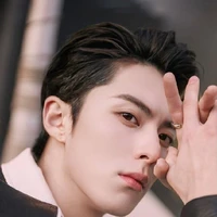 สายฟ้า(พ่อพระเอก)