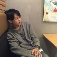 ชีวิน👑