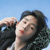(Dong) Nakamoto Winwin Holker