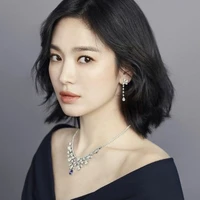 คุณมุกดา(แม่พระเอก)