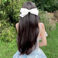 NA YULIA ALARIC