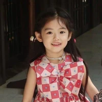 LEORA CHLOE MAXIME