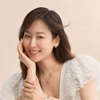 pari(mama azira)