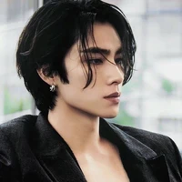 Na Xiaojun [ 4 ]