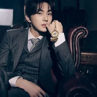jungwon frendra