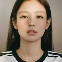 Jennie Kim 