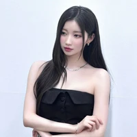 Alina Davina Wicaksono 🌷