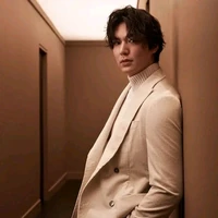 Min Ho {A}