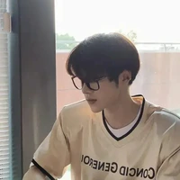 ไนน์(เพื่อน พ.อ)