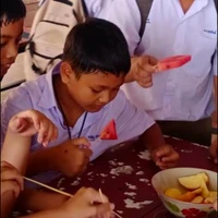 แสงเพื่อนพระเอก