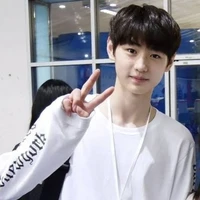 Park Sunghoon (16 years old)