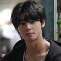 Cha Eunwoo(Alpha)