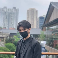 มาร์ค(⁠눈⁠‸⁠눈⁠)