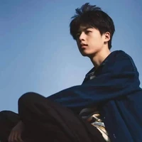 มาร์ค​ เพื่อนพ.อ.💫