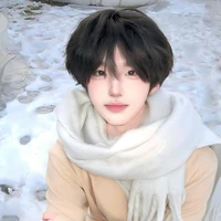 มินนี่//นายเอก