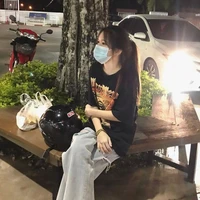 น้ำตาล(รุ่นพี่ม.6+นางร้ายย)